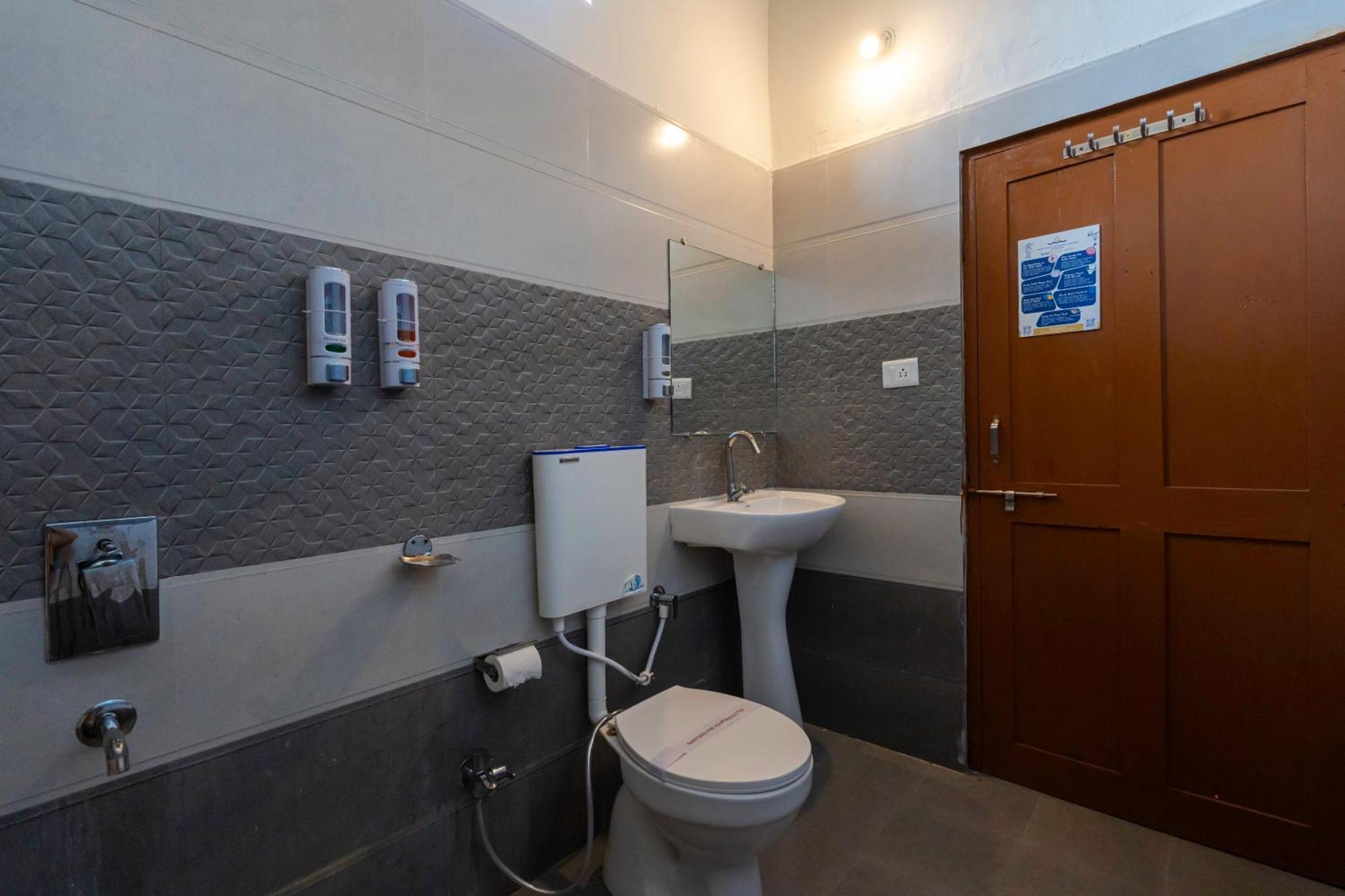 Wow Stayz2 Pachmarhi Foothill Cottages المظهر الخارجي الصورة